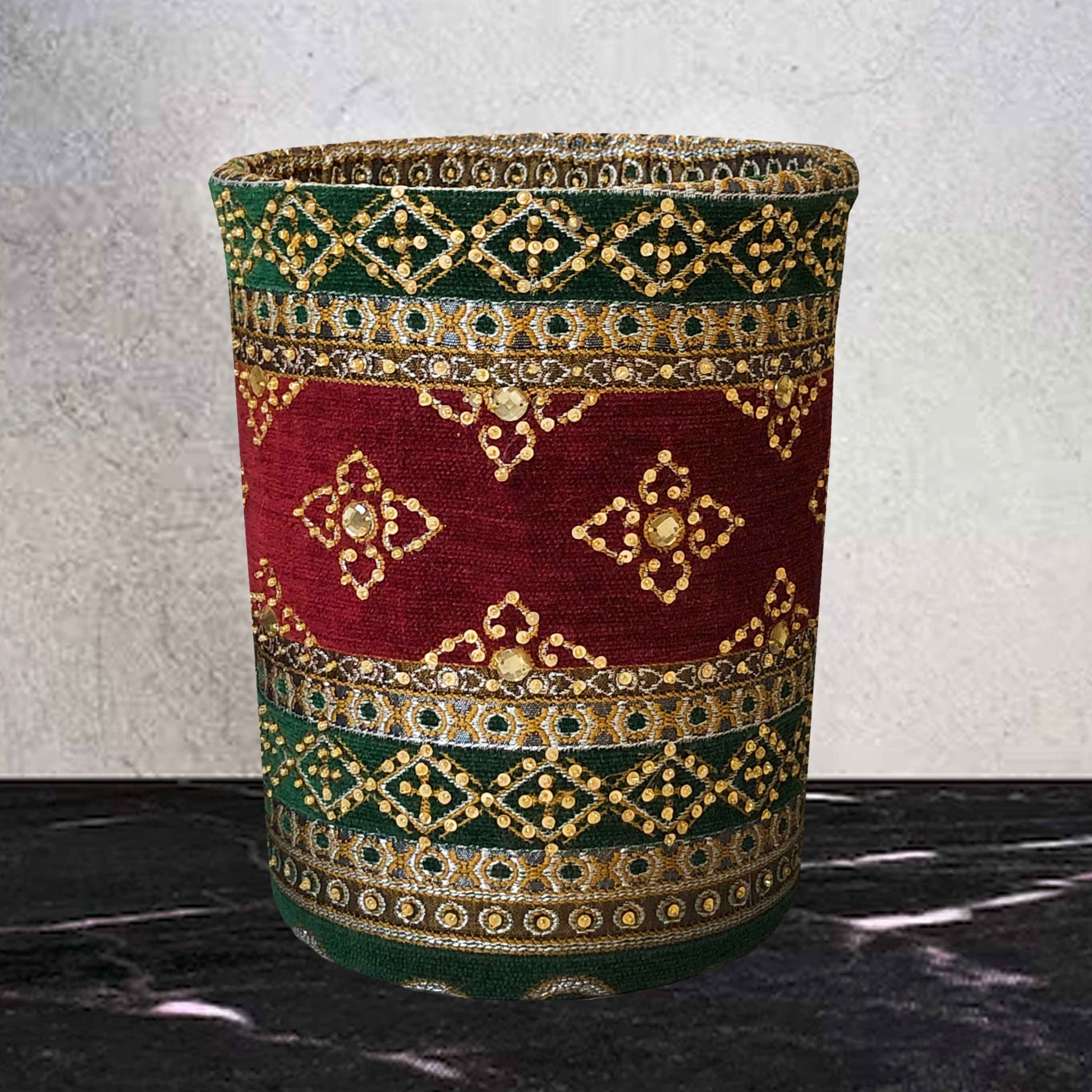 Hand Sequin - Red Green Dustbin Trendy Home