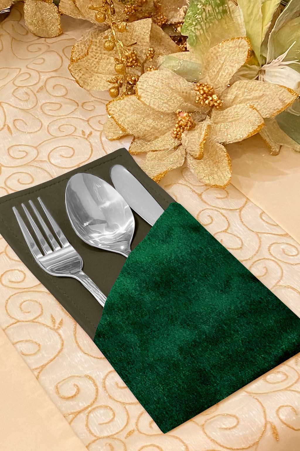 Malai Velvet - Emerald Cutlery Pouch Trendy Home