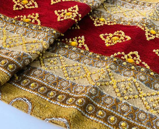 Hand Sequin - Queen Red Table Runner Trendy Home