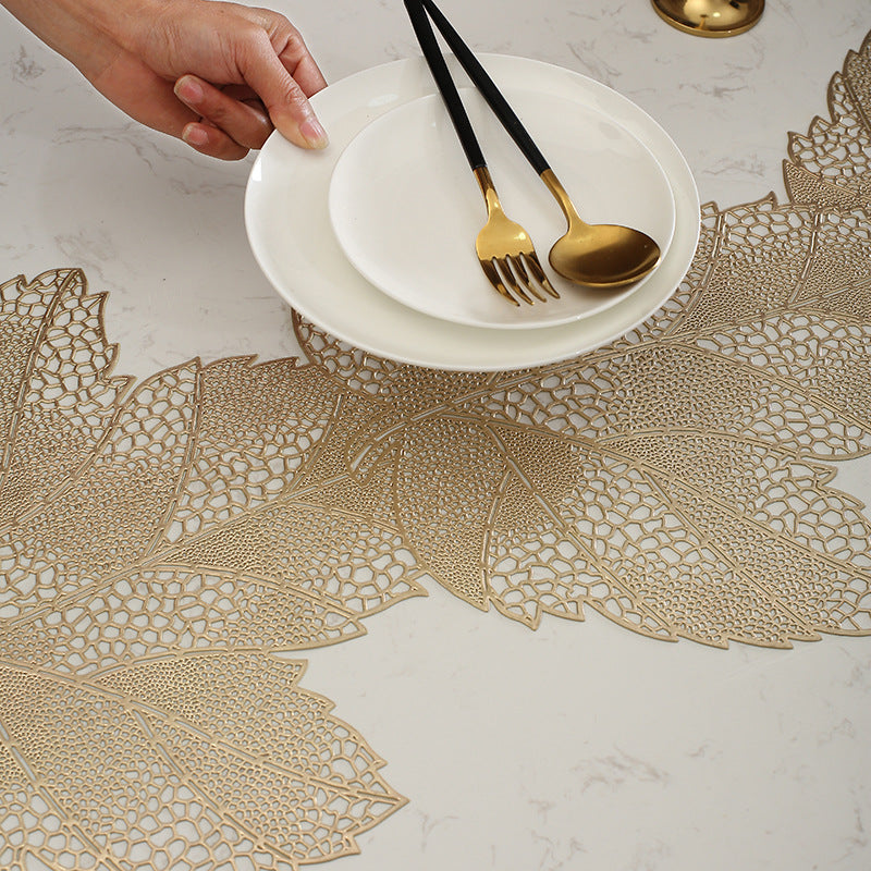 Pvc - Maple Leaf Table Runner Trendy Home