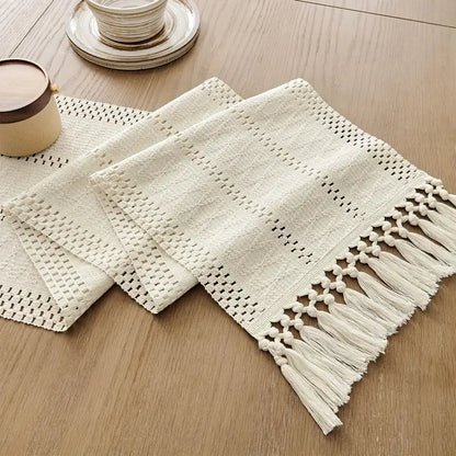 Crochet - Soft & Simple Table Runner Trendy Home